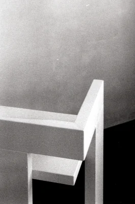 001 ert chair