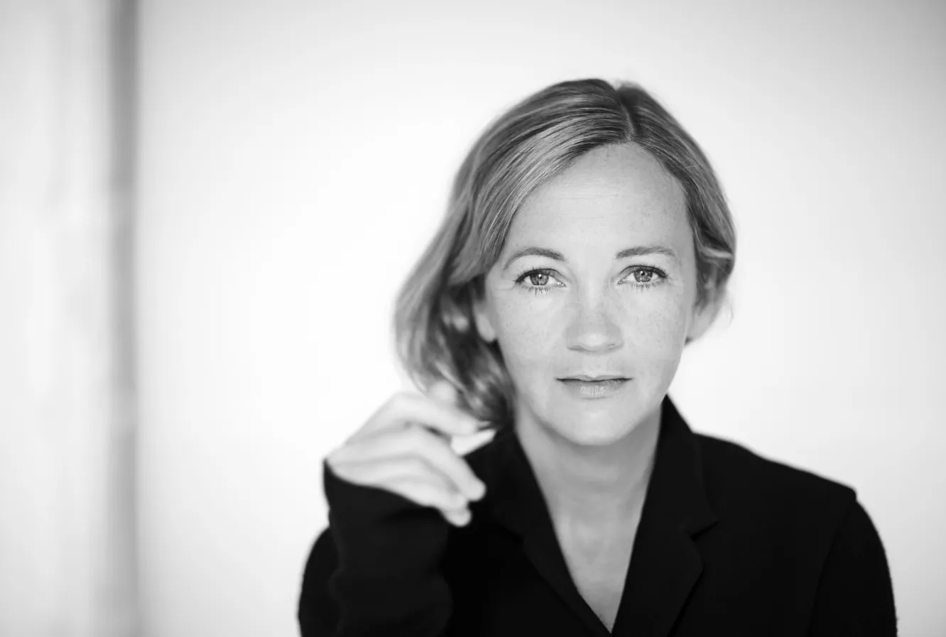 Louise Campbell